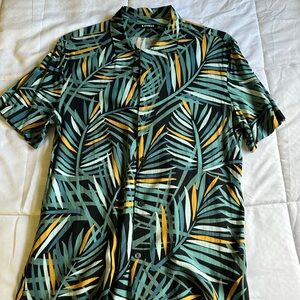 Men’s Express floral dress shirt size extra small